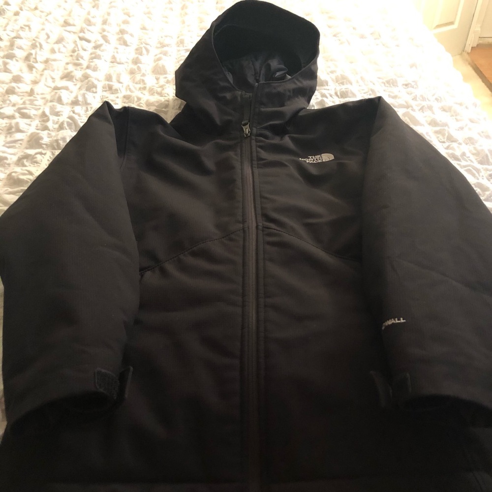 Boys North Face. Size M 10/12 black coat